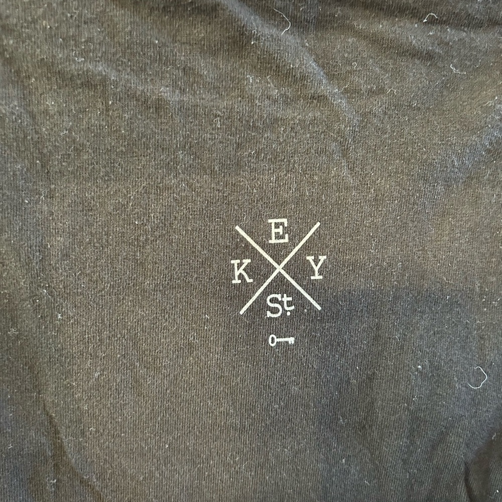 Key street Graphic Tee - Picture 2 of 3